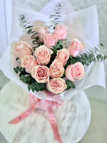 Signature One Dozen Rose Bouquet
